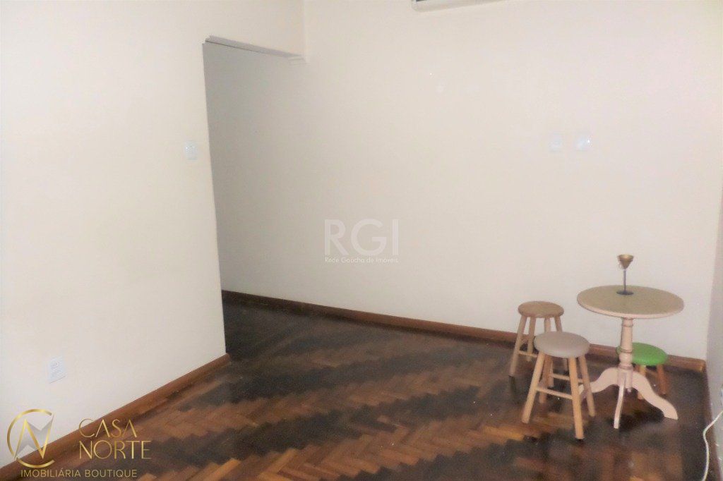 Apartamento à venda com 3 quartos, 93m², Avenida Getúlio Vargas no bairro Menino Deus em Porto Alegre