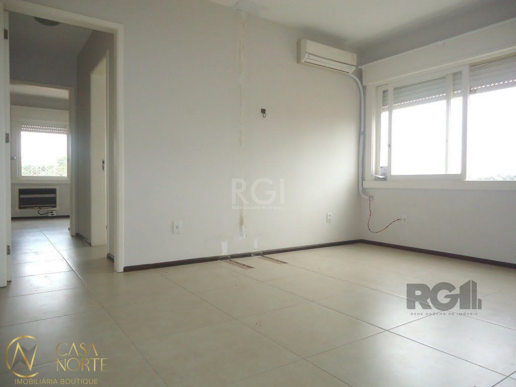 Apartamento à venda com 2 quartos, 57m², 1 vaga, Rua Graciliano Ramos no bairro Jardim do Salso em Porto Alegre