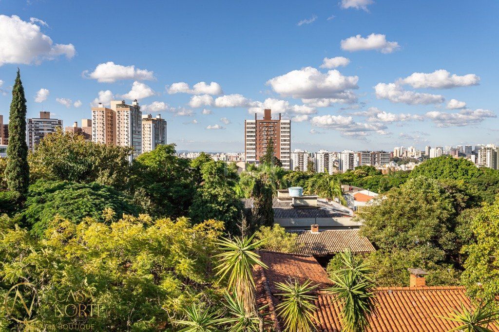 Apartamento à venda com 3 quartos, 190m², 1 suíte, 2 vagas, Avenida Plinio Brasil Milano no bairro Higienópolis em Porto Alegre