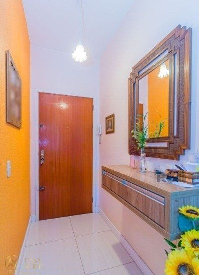 Apartamento à venda com 2 quartos, 51m², Rua Santa Cecilia no bairro Santa Cecília em Porto Alegre