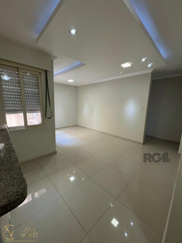 Apartamento à venda com 2 quartos, 60m², Rua João Zanenga no bairro Cristo Redentor em Porto Alegre
