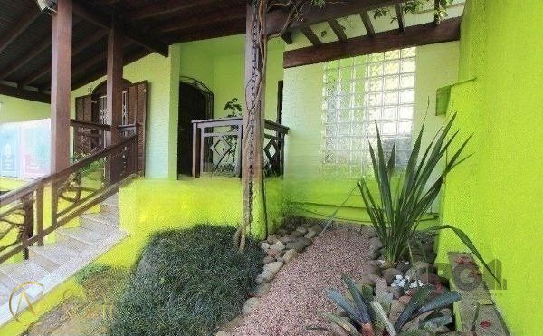 Casa à venda com 3 quartos, 260m², 1 suíte, 4 vagas, Avenida Alberto Pasqualini no bairro Jardim Sabará em Porto Alegre