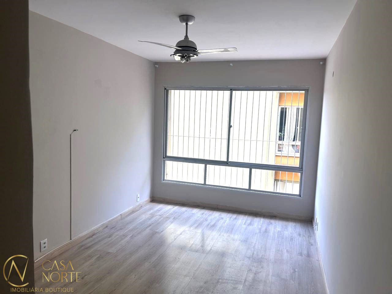 Apartamento à venda com 2 quartos, 69m², 1 vaga, Rua Doutor Campos Velho no bairro Cristal em Porto Alegre