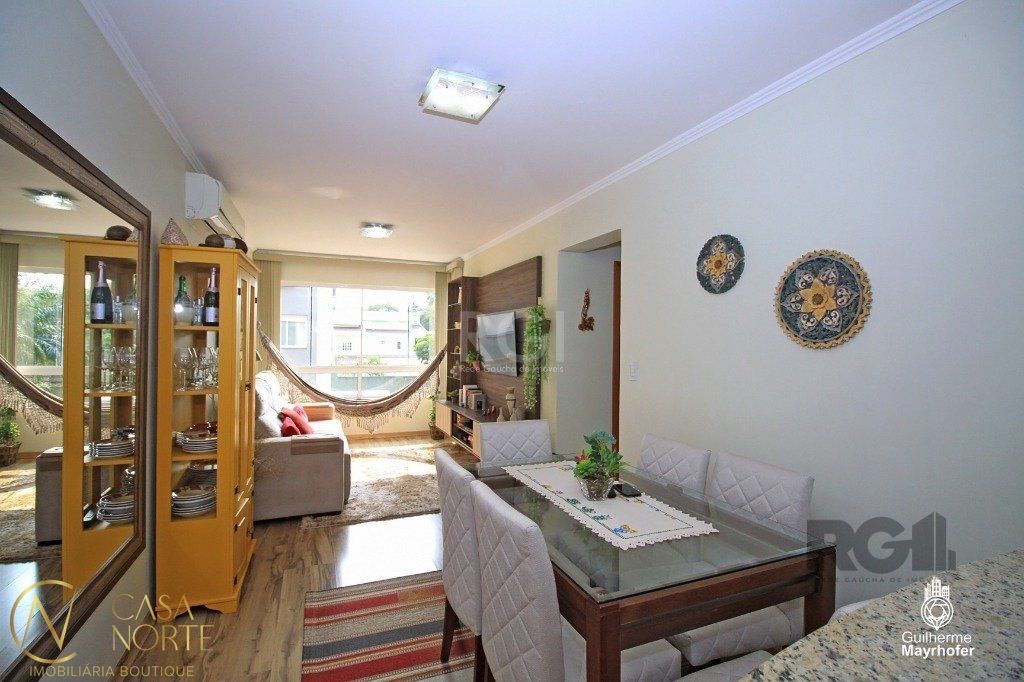 Apartamento à venda com 2 quartos, 56m², 1 vaga, Rua Wilson Adnislen Freitas de Paiva Bueno no bairro Cavalhada em Porto Alegre