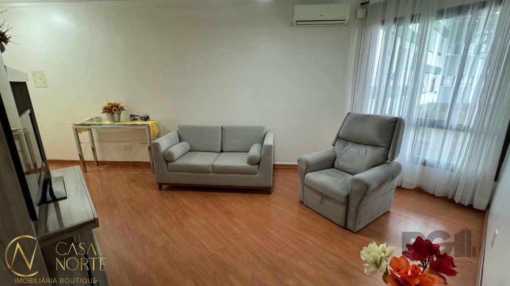 Apartamento à venda com 2 quartos, 75m², Avenida Fábio Araújo Santos no bairro Nonoai em Porto Alegre