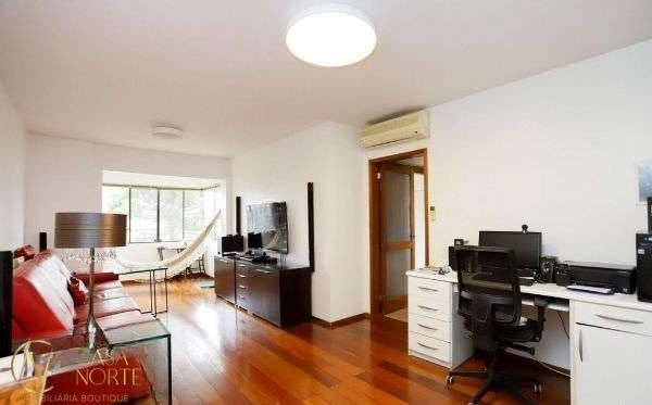 Cobertura à venda com 4 quartos, 180m², 2 suítes, 2 vagas, Travessa Serafim Terra no bairro Jardim  Botânico em Porto Alegre