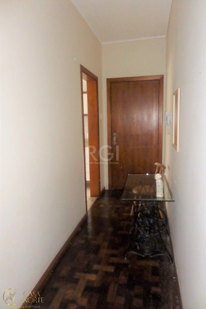 Apartamento à venda com 3 quartos, 93m², Avenida Getúlio Vargas no bairro Menino Deus em Porto Alegre