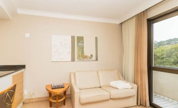 Apartamento à venda com 1 quarto, 44m², Rua Miguel Tostes no bairro Rio Branco em Porto Alegre