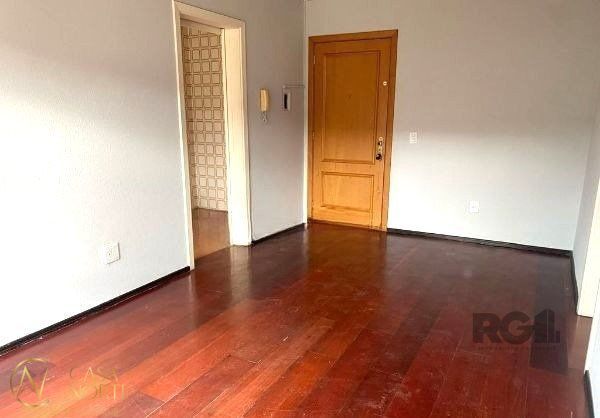 Apartamento à venda com 2 quartos, 68m², 1 vaga, Avenida Protásio Alves no bairro Petrópolis em Porto Alegre