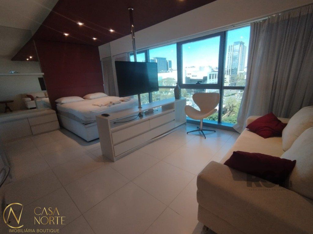 Apartamento à venda com 1 quarto, 42m², 1 suíte, 1 vaga, Avenida Borges de Medeiros no bairro Praia de Belas em Porto Alegre
