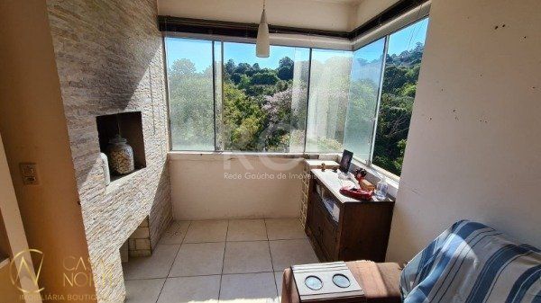 Apartamento à venda com 2 quartos, 61m², 1 vaga, Rua Costa Lima no bairro Nonoai em Porto Alegre