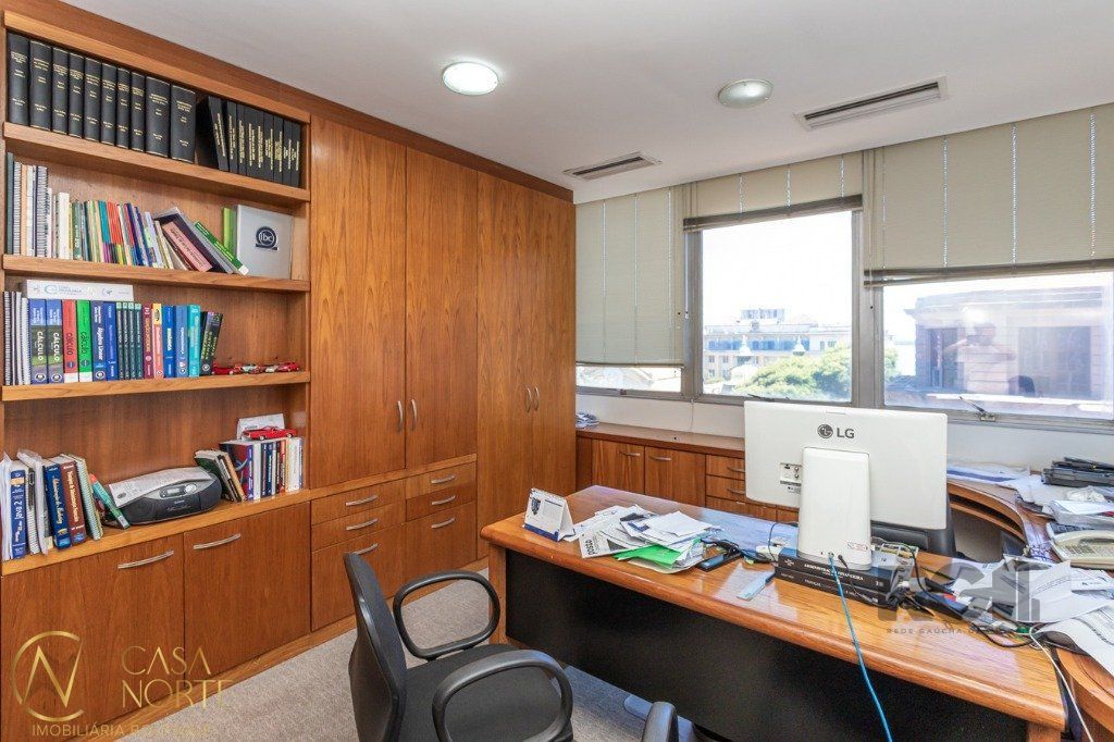 Sala Comercial à venda , 158m², Rua General Câmara no bairro Centro Histórico em Porto Alegre