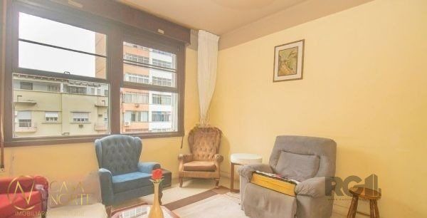 Apartamento à venda com 3 quartos, 120m², Avenida Borges de Medeiros no bairro Centro Histórico em Porto Alegre
