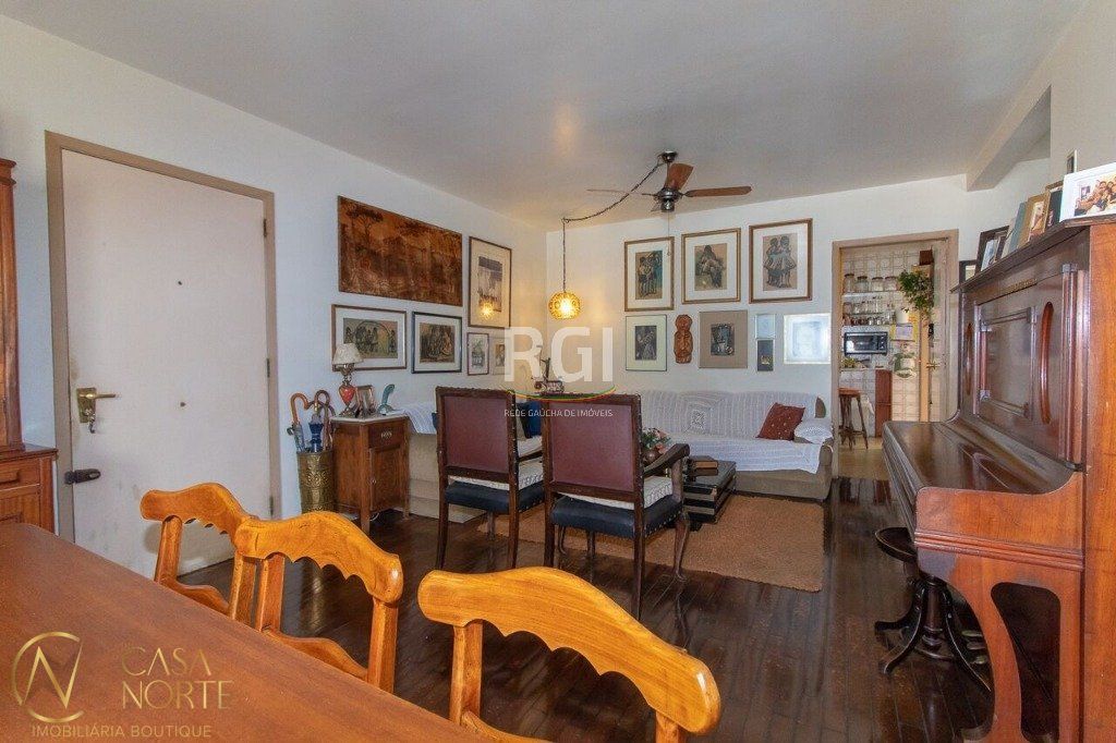 Cobertura à venda com 3 quartos, 230m², 1 suíte, Rua Vicente da Fontoura no bairro Rio Branco em Porto Alegre
