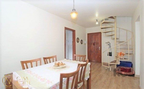 Cobertura à venda com 3 quartos, 86m², 1 vaga, Rua Jataí no bairro Cristal em Porto Alegre