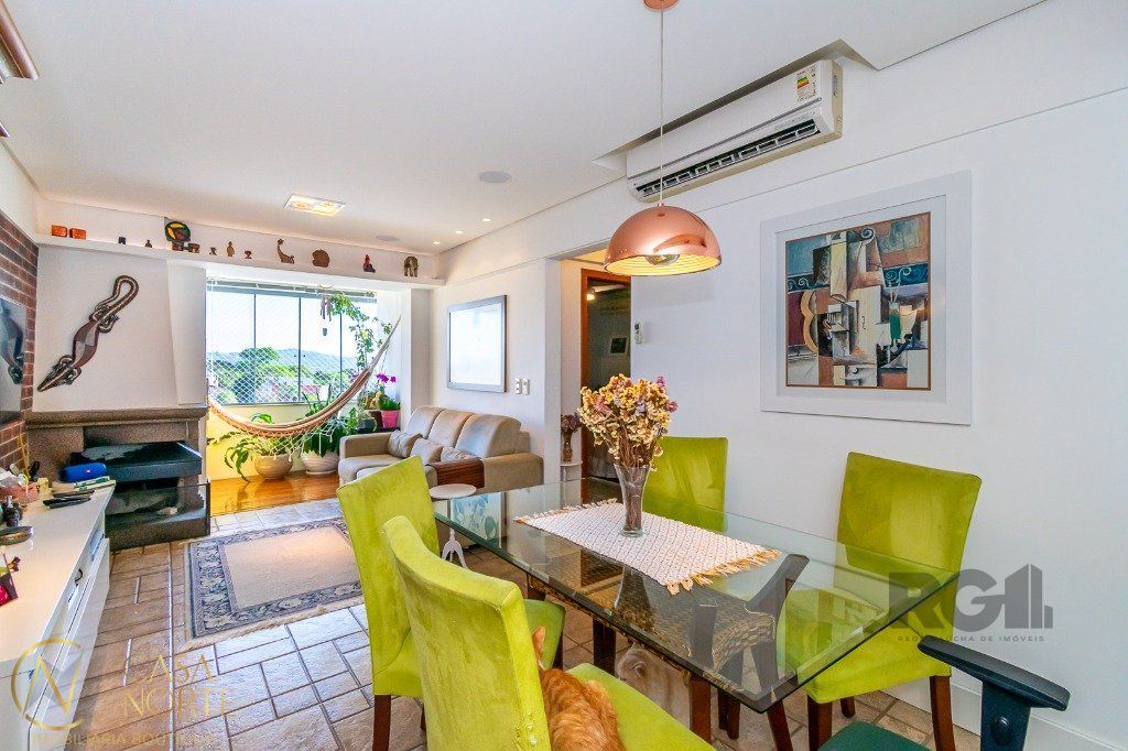 Apartamento à venda com 2 quartos, 77m², 1 vaga, Rua Doutor Murtinho no bairro Alto Petrópolis em Porto Alegre