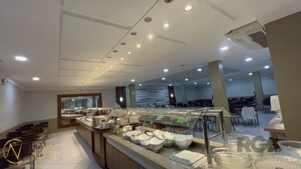 Casa Comercial à venda com 3 quartos, 450m², Rua Doutor Barros Cassal no bairro Floresta em Porto Alegre