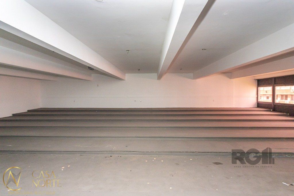 Sala Comercial à venda , 157m², Avenida Senador Salgado Filho no bairro Centro Histórico em Porto Alegre