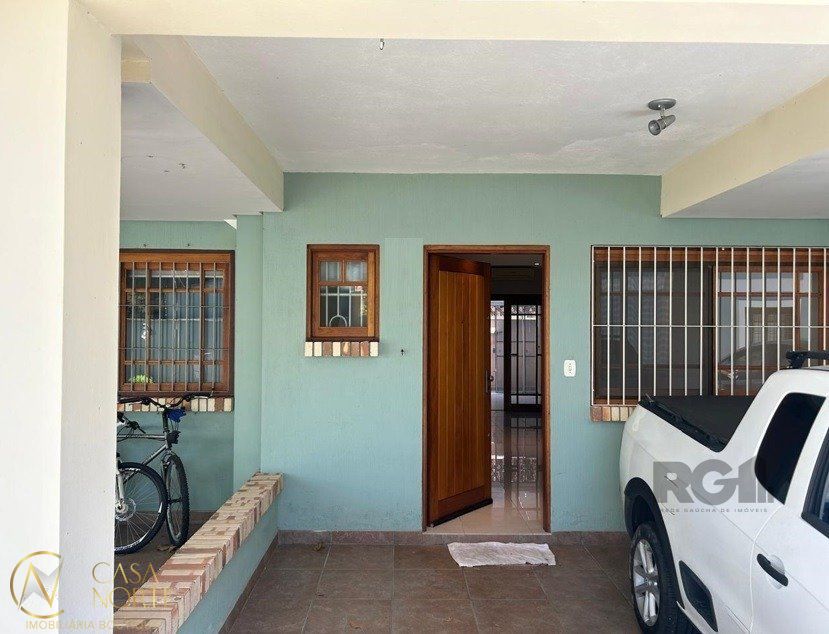 Casa de Condomínio à venda com 3 quartos, 193m², 1 suíte, 2 vagas, Rua Dr Pio Ângelo no bairro Ipanema em Porto Alegre