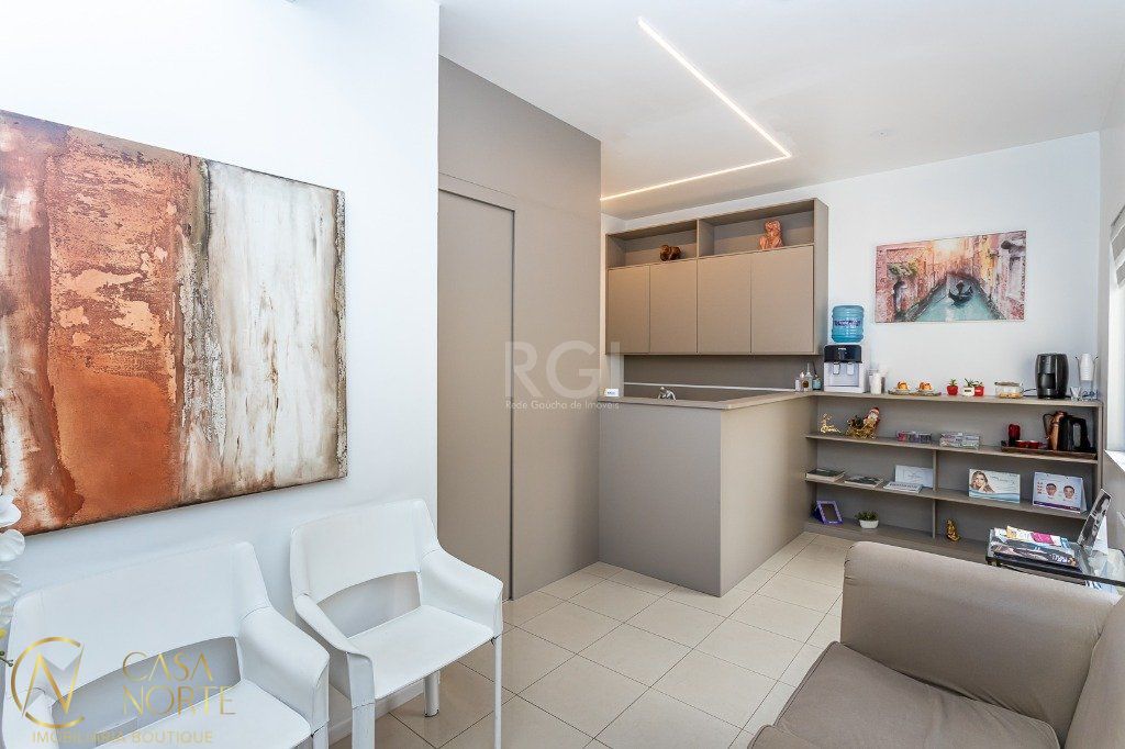 Sala Comercial à venda , 44m², Rua Felipe Neri no bairro Auxiliadora em Porto Alegre