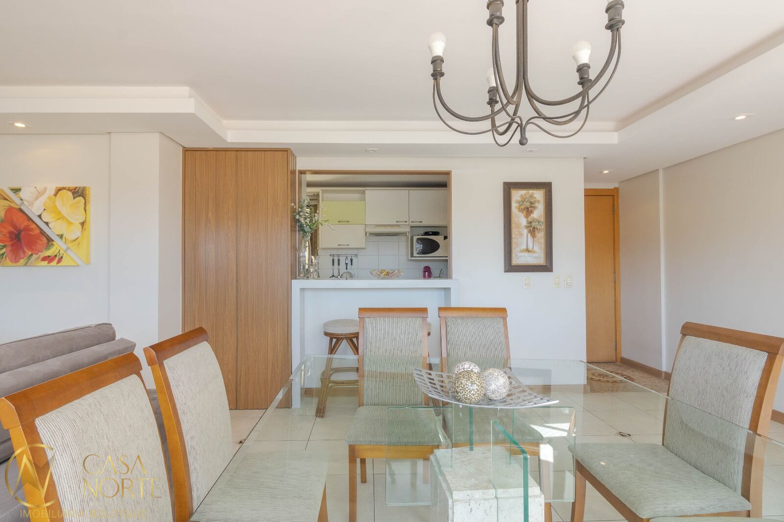 Apartamento à venda com 3 quartos, 87m², 1 suíte, 2 vagas, Avenida Grécia no bairro Passo da Areia em Porto Alegre
