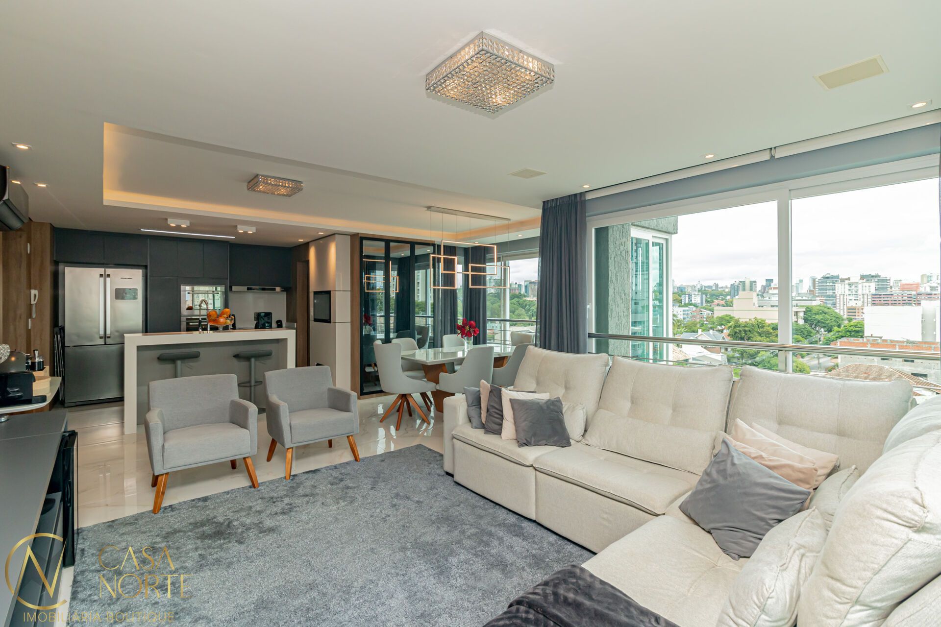 Apartamento à venda com 3 quartos, 105m², 1 suíte, 3 vagas, Rua General Pedro Bittencourt no bairro Boa Vista em Porto Alegre