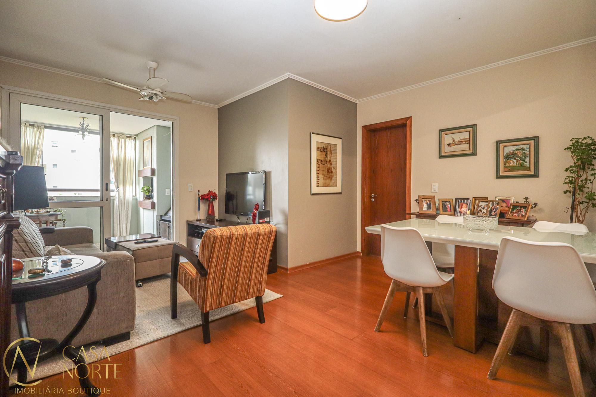 Apartamento à venda com 3 quartos, 96m², 1 suíte, 1 vaga, Avenida General Barreto Viana no bairro Chácara das Pedras em Porto Alegre