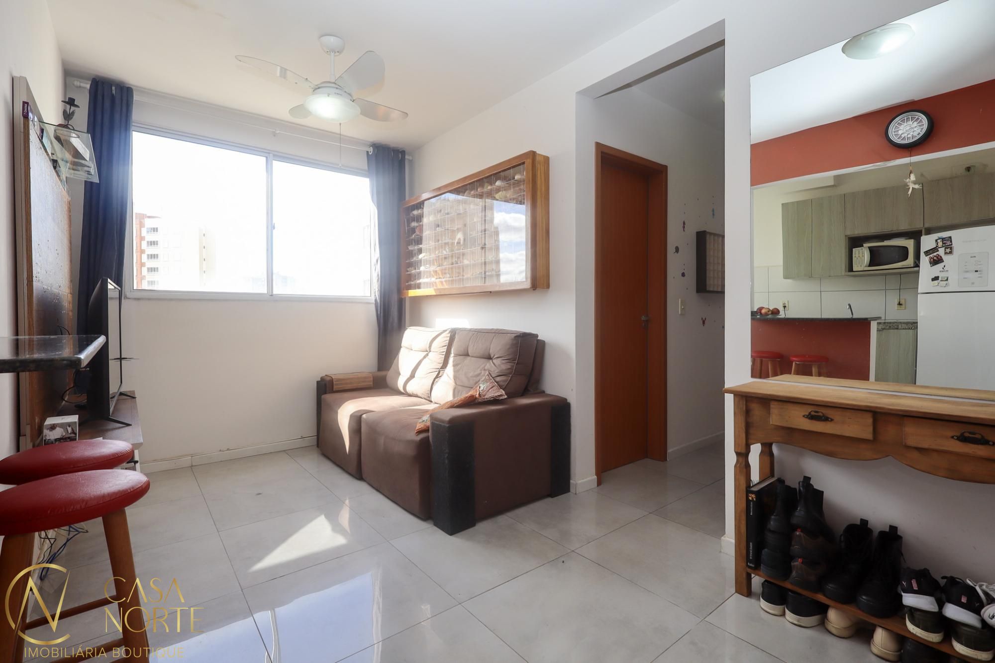 Apartamento à venda com 2 quartos, 50m², 1 suíte, 1 vaga, Avenida João Ferreira Jardim no bairro Parque Santa Fé em Porto Alegre