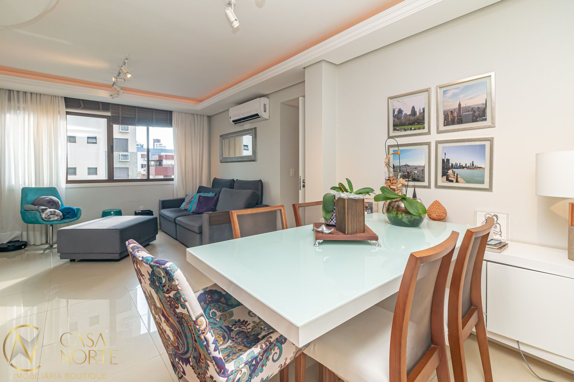 Apartamento à venda com 3 quartos, 93m², 1 suíte, 2 vagas, Rua João Abbott no bairro Petrópolis em Porto Alegre