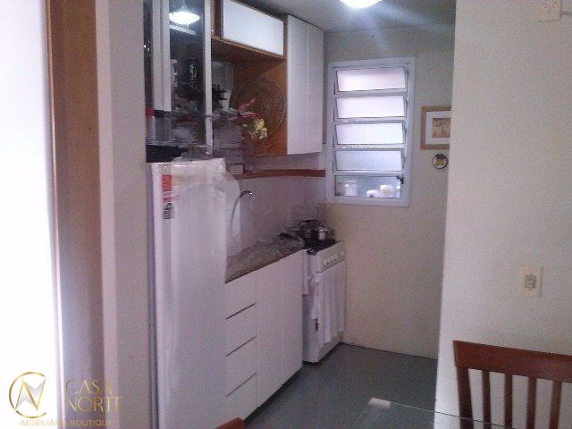 Casa de Condomínio à venda com 3 quartos, 85m², 1 vaga, Rua Tenente Ary Tarrago no bairro Jardim Itu em Porto Alegre