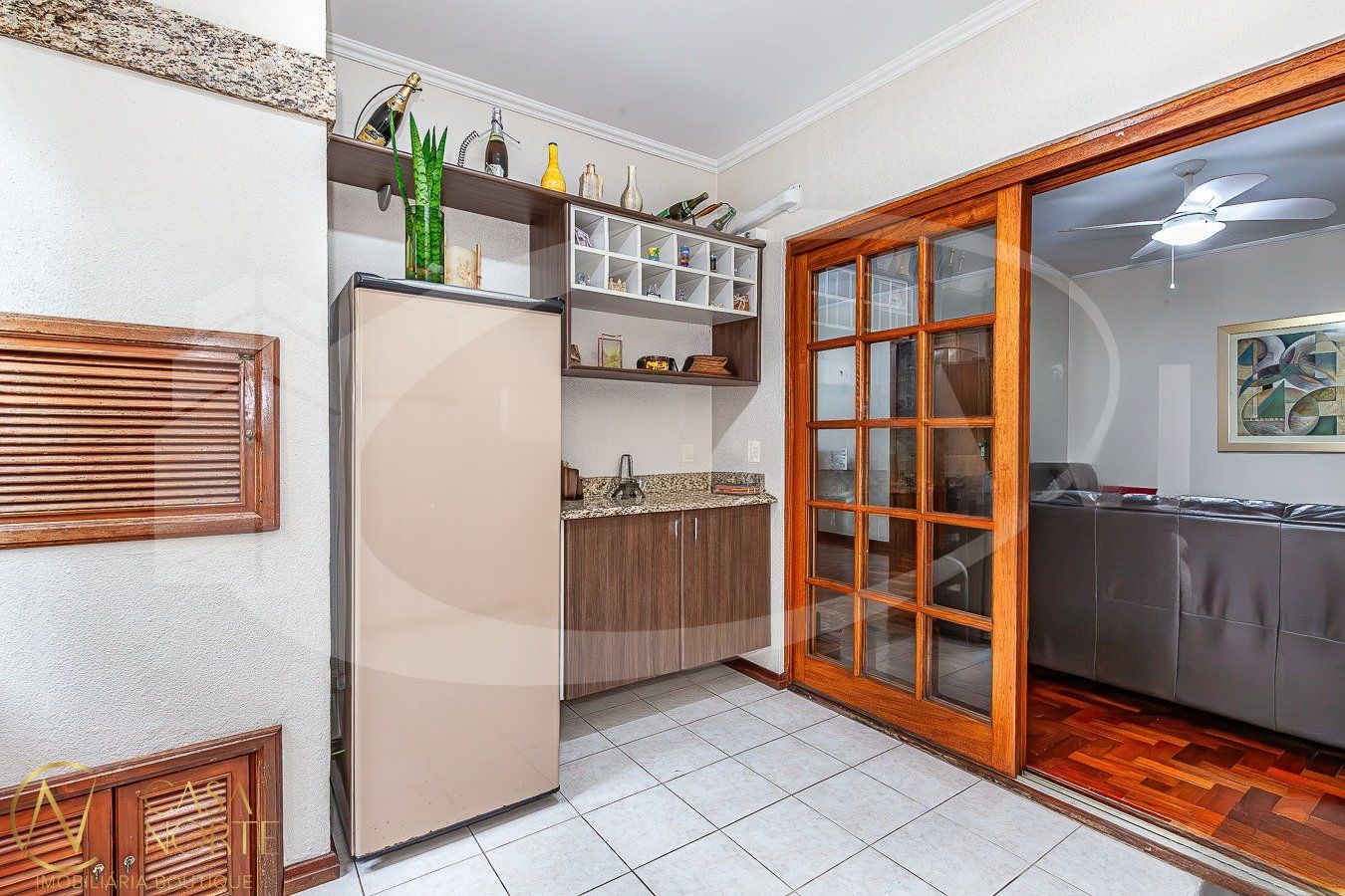 Apartamento à venda com 3 quartos, 96m², 1 suíte, 2 vagas, Rua Engenheiro Sadi Castro no bairro Sarandi em Porto Alegre