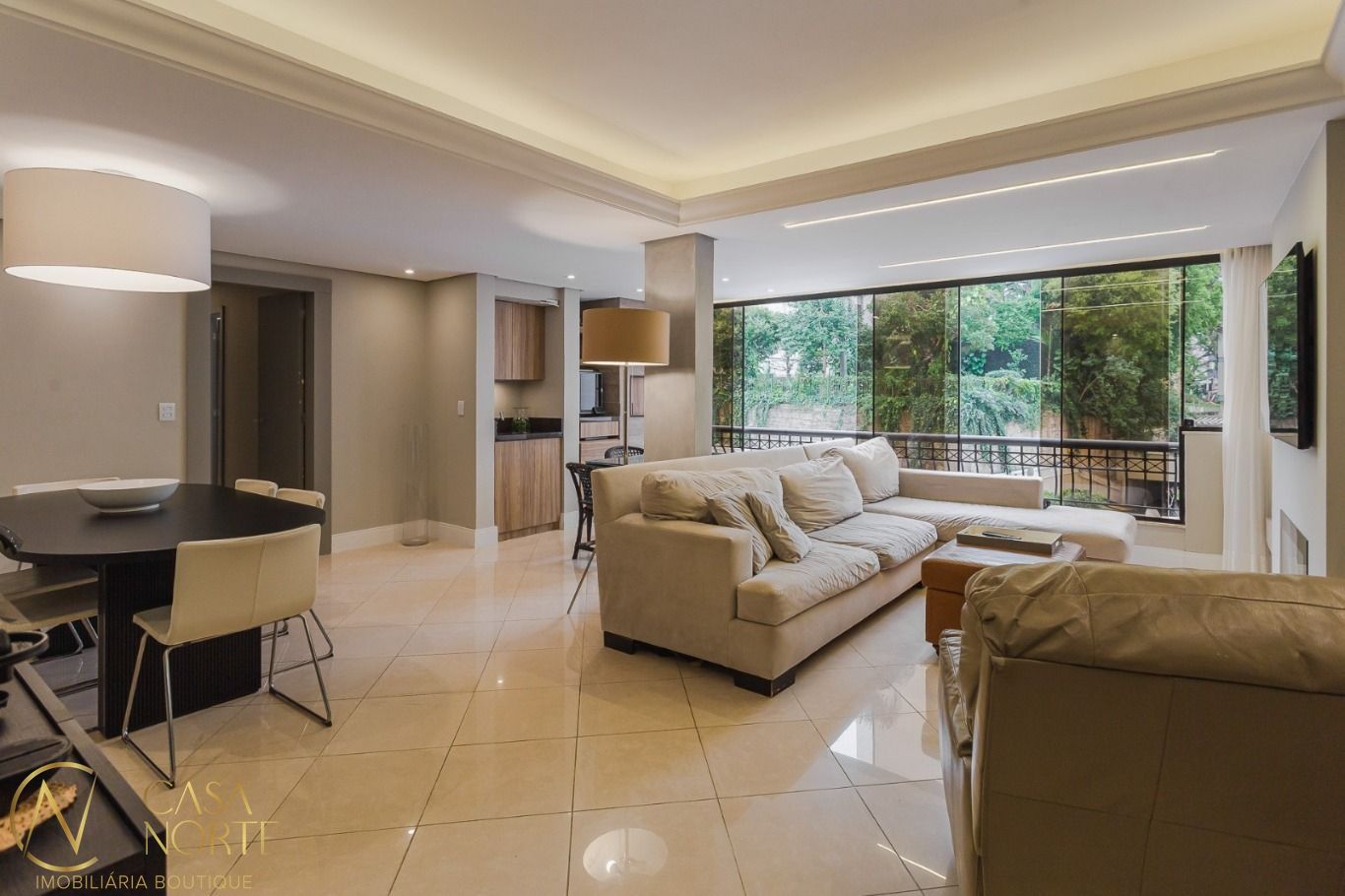 Apartamento à venda com 2 quartos, 113m², 2 suítes, 2 vagas, Travessa Jundiaí no bairro Higienópolis em Porto Alegre