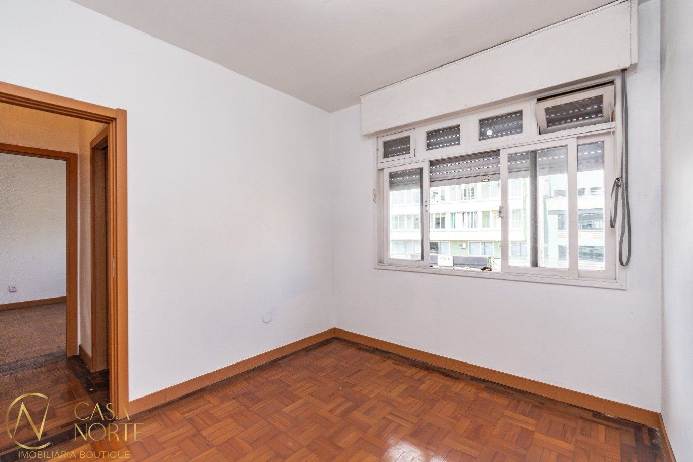 Apartamento à venda com 2 quartos, 68m², Rua Silva Só no bairro Santa Cecília em Porto Alegre