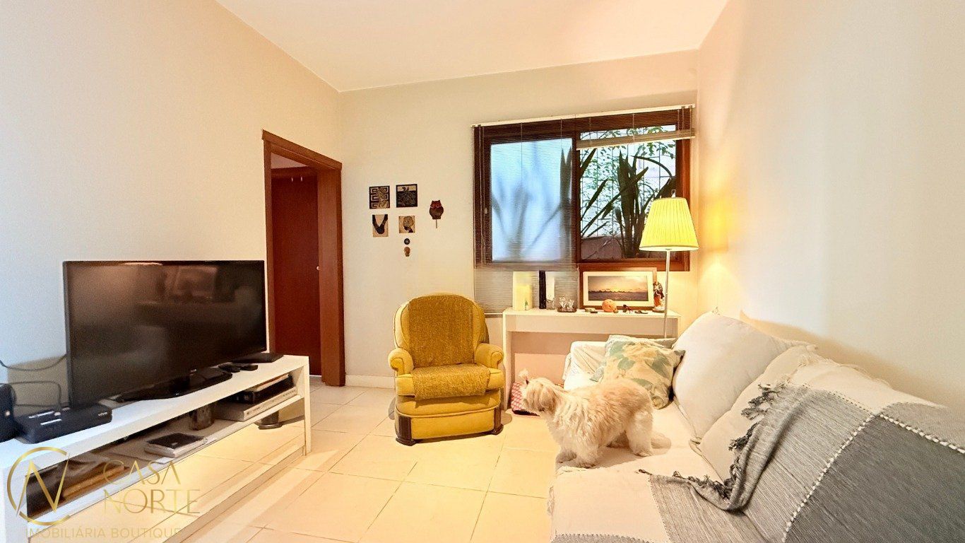 Apartamento à venda com 2 quartos, 75m², Rua Laurindo no bairro Santana em Porto Alegre