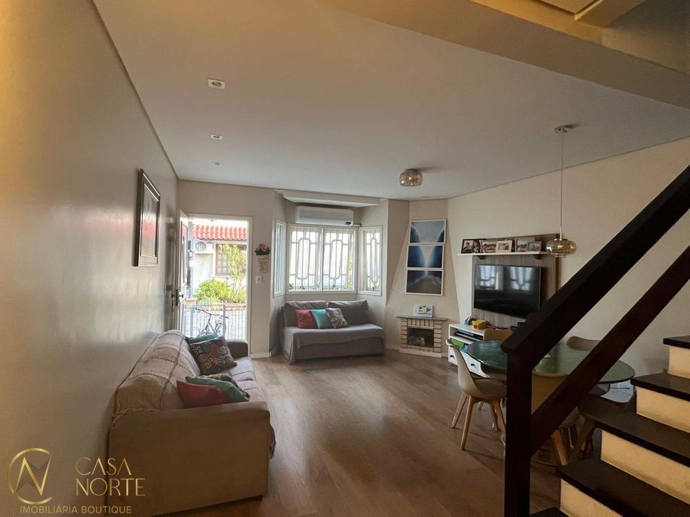 Apartamento à venda com 3 quartos, 114m², 2 suítes, 2 vagas, Alameda Três de Outubro no bairro Sarandi em Porto Alegre