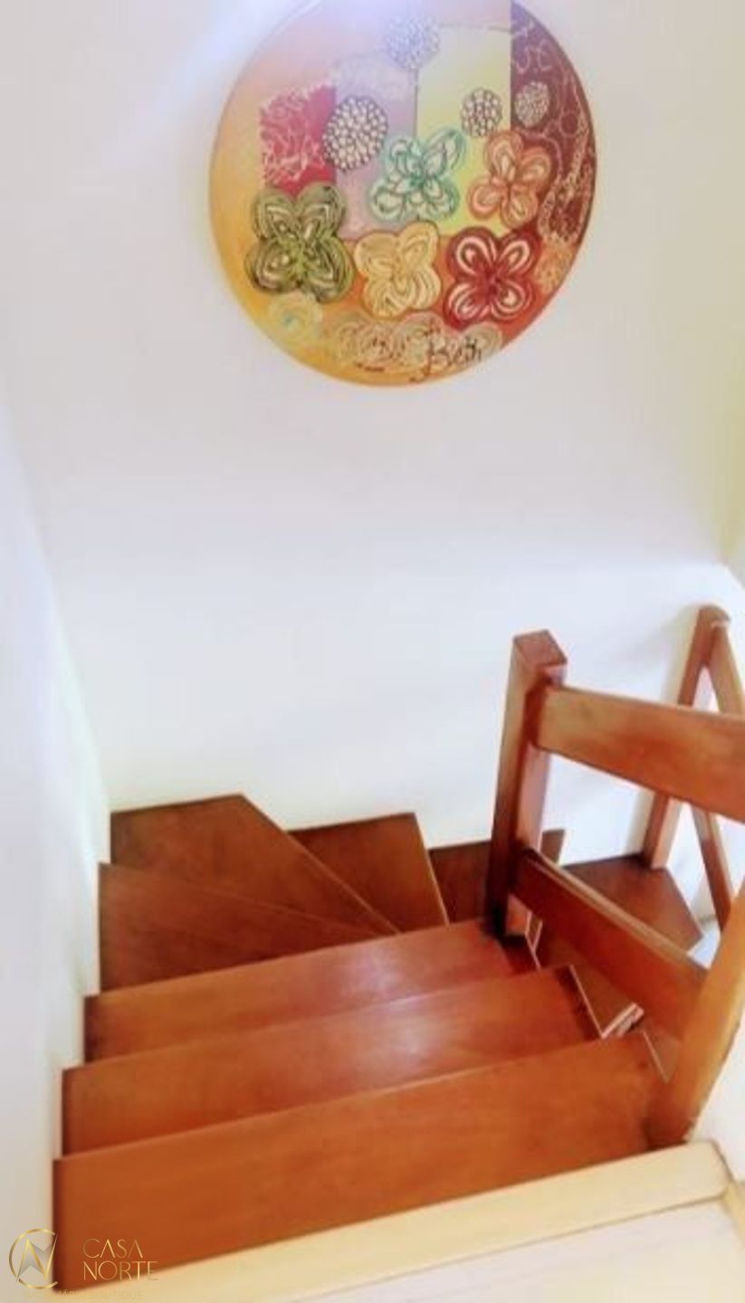 Casa de Condomínio à venda com 3 quartos, 76m², 1 vaga, Rua Engenheiro Frederico Dahne no bairro Sarandi em Porto Alegre