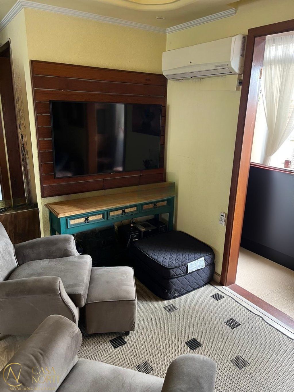 Apartamento à venda com 2 quartos, 65m², 1 vaga, Rua Felipe de Oliveira no bairro Petrópolis em Porto Alegre