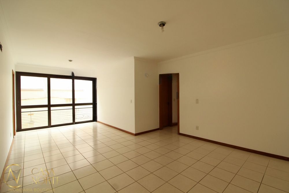 Apartamento à venda com 2 quartos, 86m², 1 suíte, 1 vaga, Rua Santo Antônio no bairro Floresta em Porto Alegre
