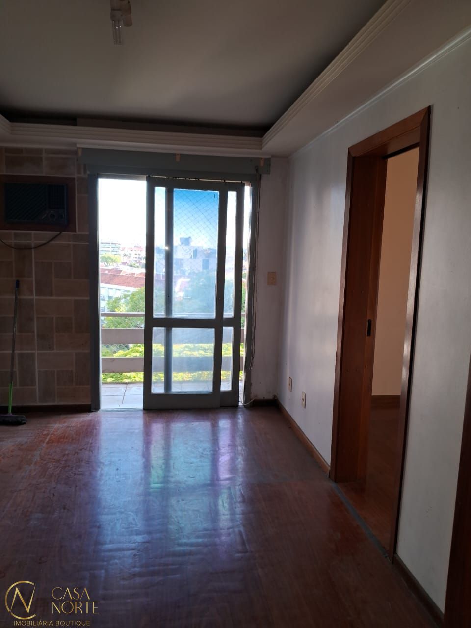 Apartamento à venda com 1 quarto, 41m², Avenida Panamericana no bairro Jardim Lindóia em Porto Alegre
