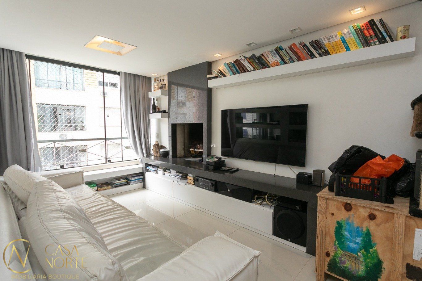 Apartamento à venda com 3 quartos, 84m², 1 suíte, 2 vagas, Rua Afonso Taunay no bairro Boa Vista em Porto Alegre