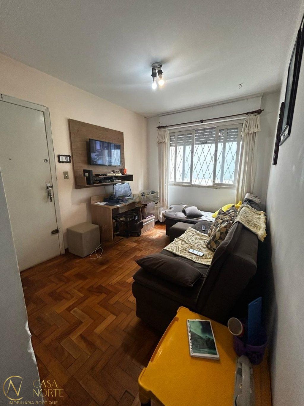 Apartamento à venda com 2 quartos, 47m², Rua Botafogo no bairro Menino Deus em Porto Alegre