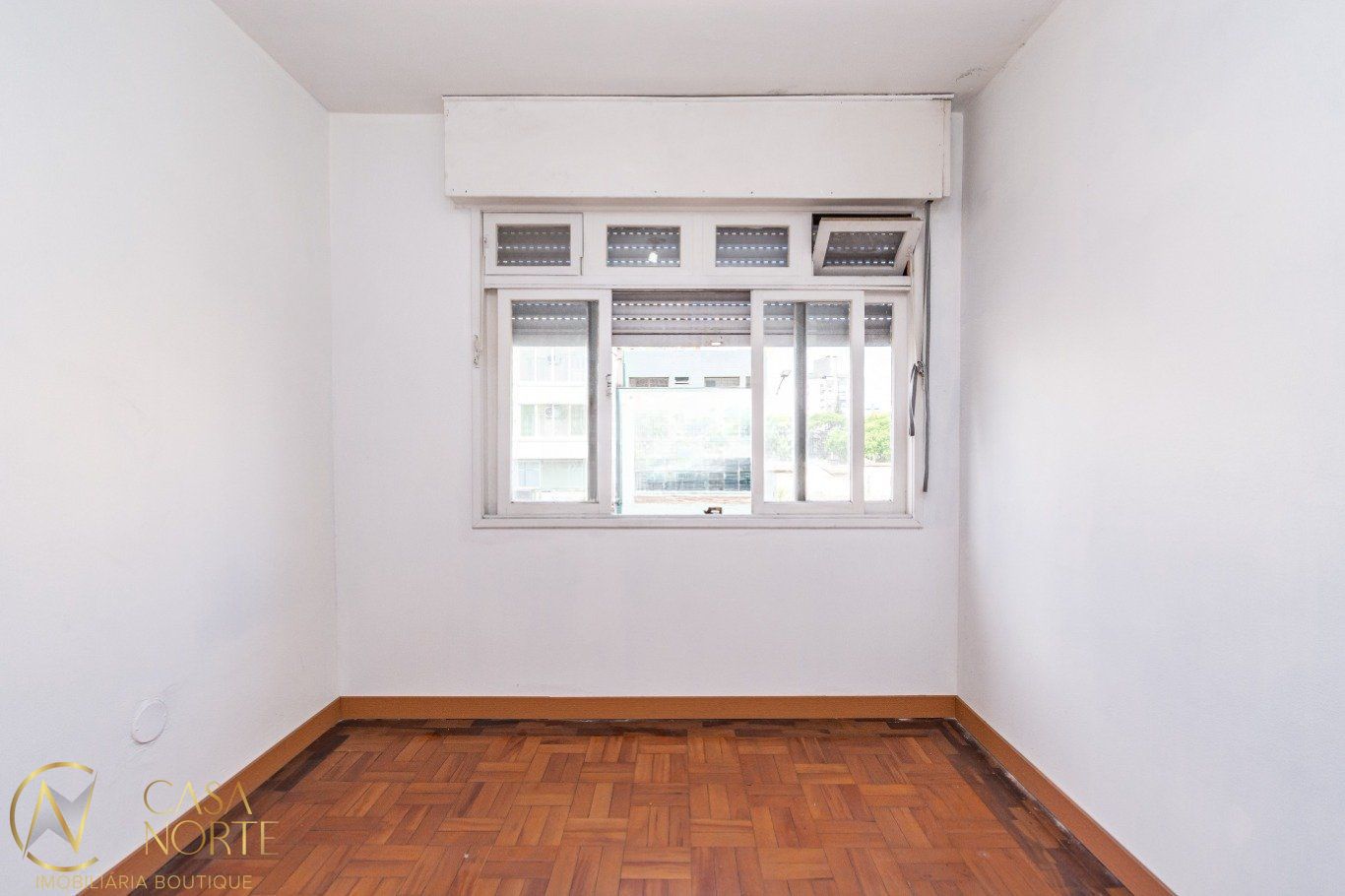 Apartamento à venda com 2 quartos, 68m², Rua Silva Só no bairro Santa Cecília em Porto Alegre