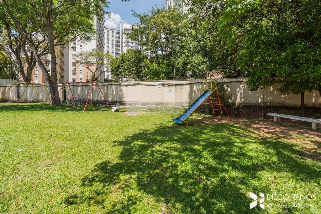 Apartamento à venda com 2 quartos, 53m², 1 vaga, Avenida Plínio Brasil Milano no bairro Passo da Areia em Porto Alegre