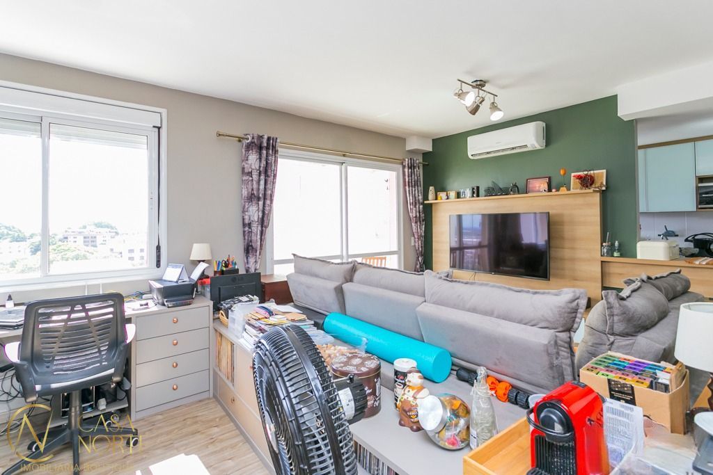 Apartamento à venda com 3 quartos, 84m², 1 suíte, 1 vaga, Rua Mauro Guedes de Oliveira no bairro Jardim Lindóia em Porto Alegre