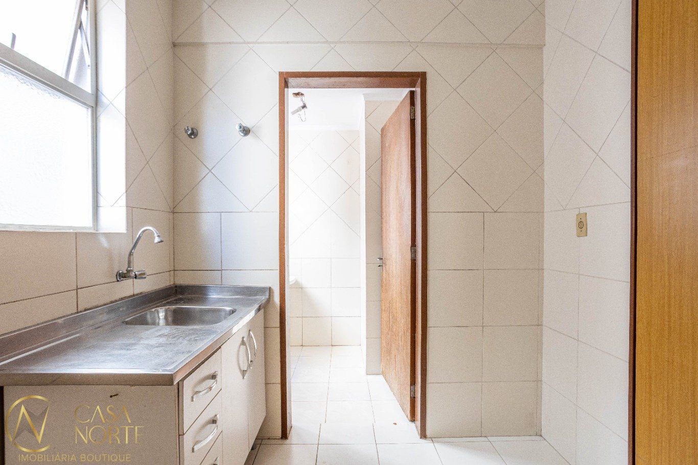 Apartamento à venda com 1 quarto, 30m², Rua Doutor Barros Cassal no bairro Floresta em Porto Alegre