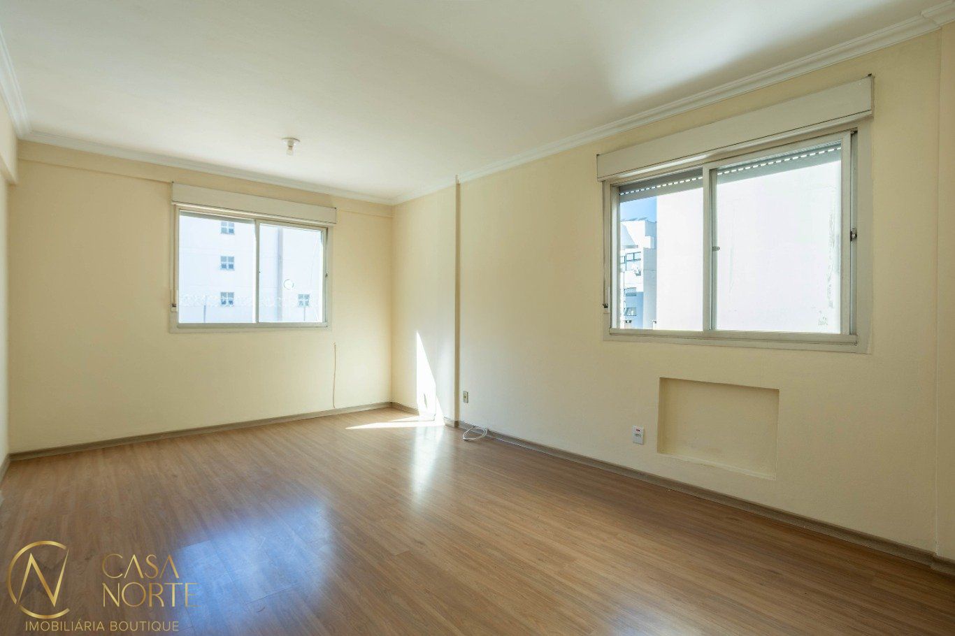 Apartamento à venda com 1 quarto, 30m², Rua Doutor Barros Cassal no bairro Floresta em Porto Alegre