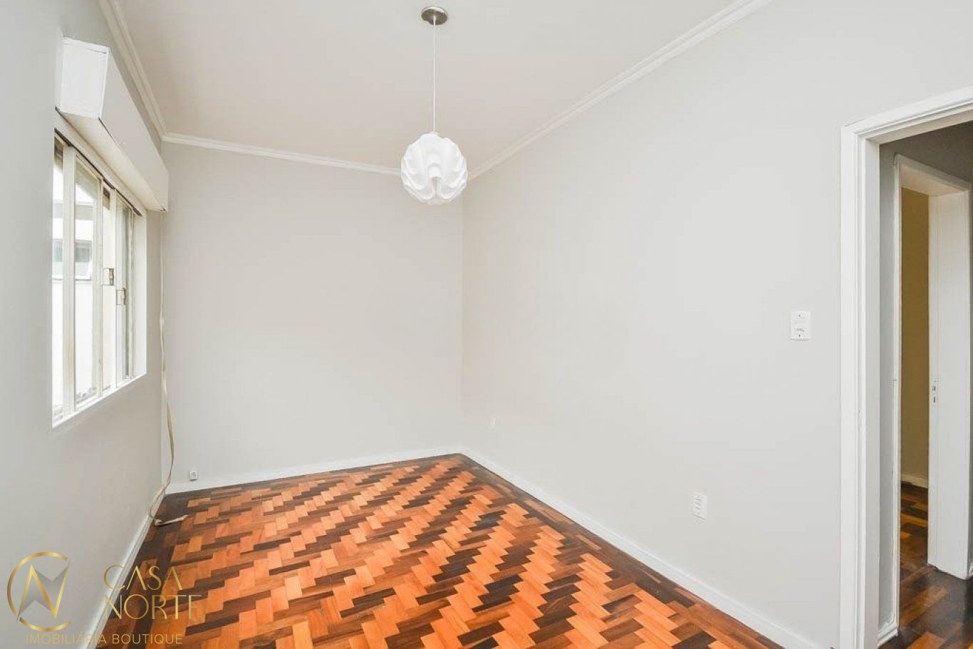 Apartamento à venda com 2 quartos, 69m², Avenida Getúlio Vargas no bairro Menino Deus em Porto Alegre