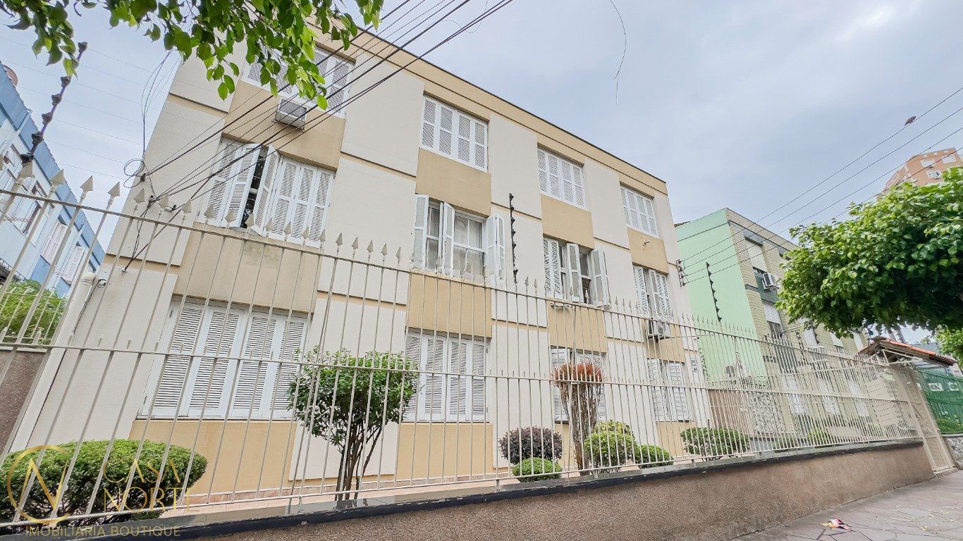 Apartamento à venda com 2 quartos, 58m², Travessa Olímpio de Oliveira Pacheco no bairro Vila Ipiranga em Porto Alegre