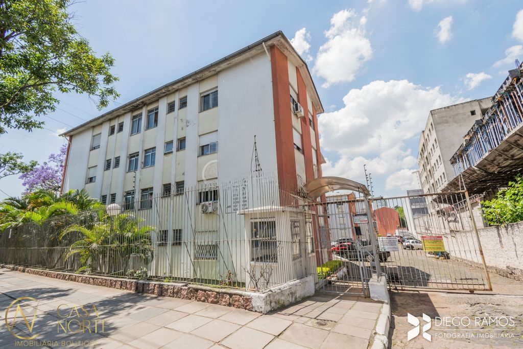 Apartamento à venda com 2 quartos, 53m², 1 vaga, Avenida Plínio Brasil Milano no bairro Passo da Areia em Porto Alegre