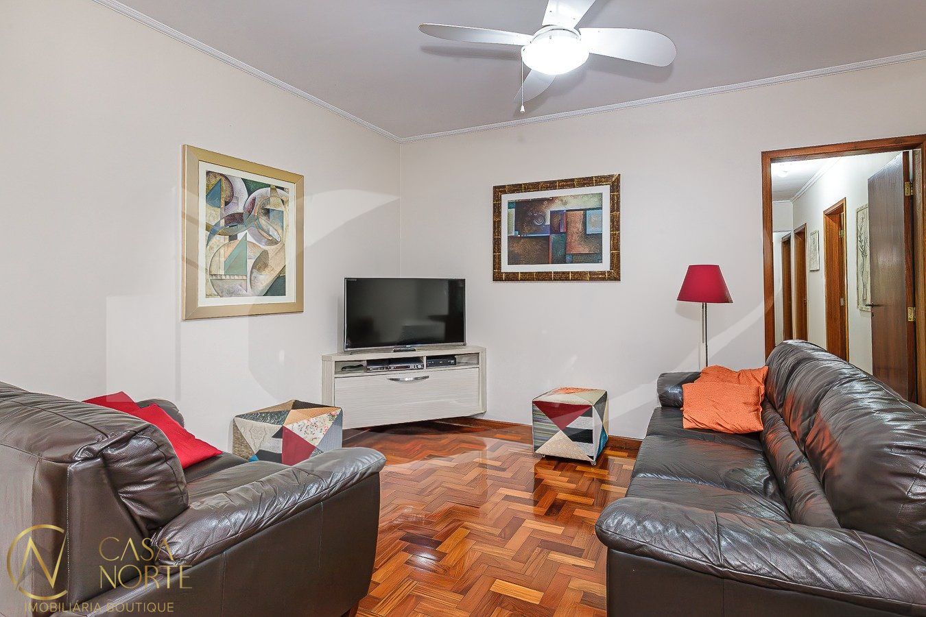 Apartamento à venda com 3 quartos, 96m², 1 suíte, 2 vagas, Rua Engenheiro Sadi Castro no bairro Sarandi em Porto Alegre